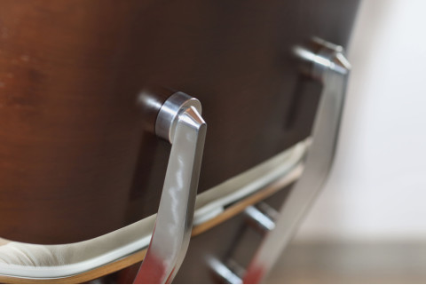 Charles & Ray Eames Lounge Chair mit Ottoman – Originalklassiker von Vitra 2