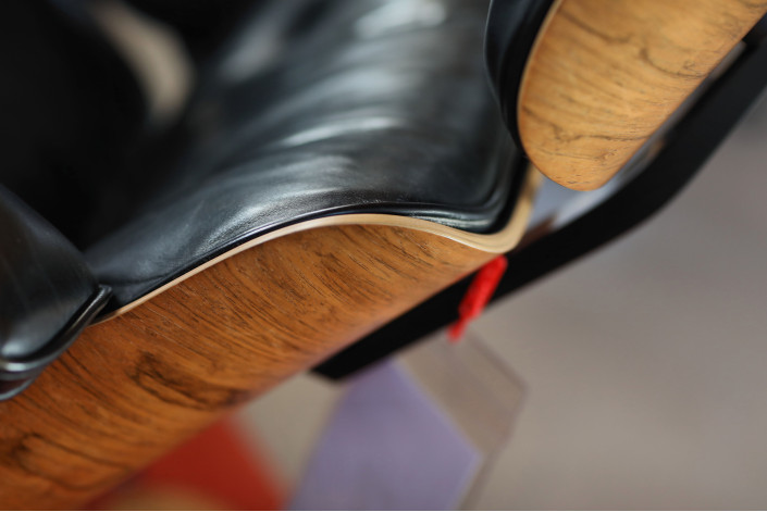 Charles & Ray Eames Lounge Chair mit Ottoman – Herman Miller 1967, Palisander & Schwarz, seltenes Ausstellungsstück