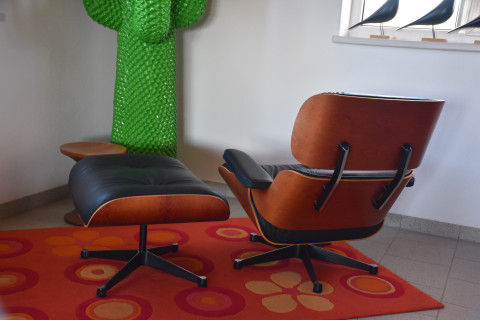 Charles & Ray Eames Lounge Chair mit Ottoman – Vitra 1997, Originalklassiker